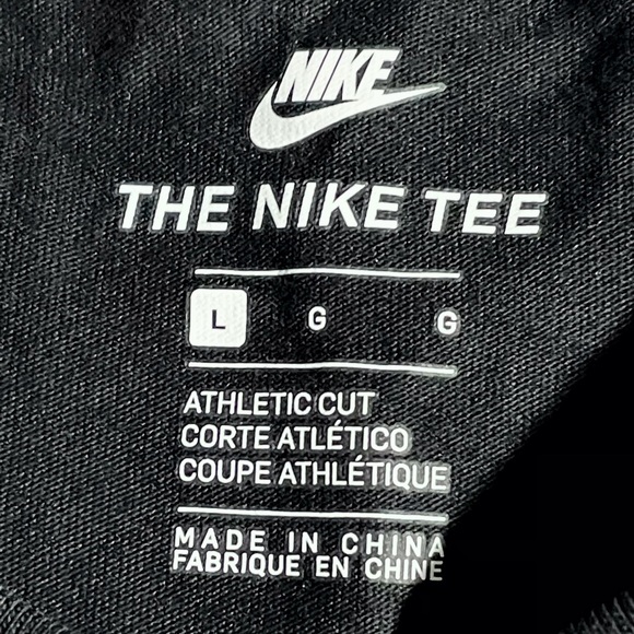 Nike Black Short Sleeve T-shirt with Reflective Holographic Doodled Logo (Girls) - Picture 5 of 6